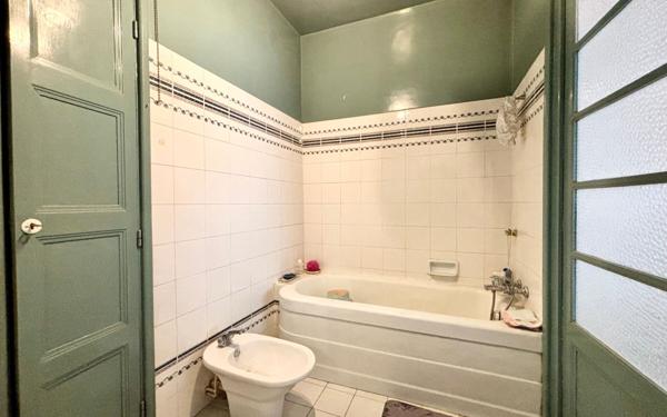 Appartement à vendre    3 pièces • 92,86 m2 Lyon 7