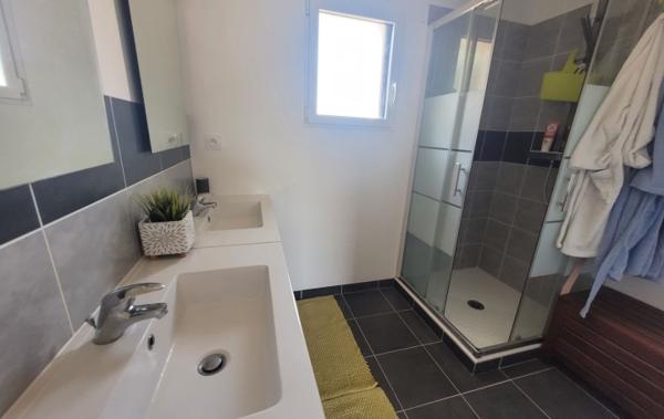 Vente Maison 3 chambres au RDC neuf Perros-guirec   