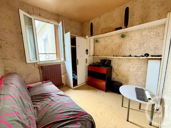 Immeuble à vendre  449,84 m2 ARGENTEUIL - 95