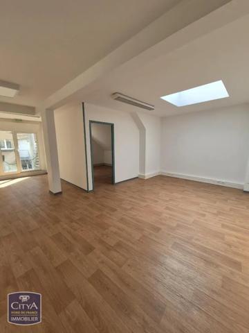 Local professionnel à louer 187.33m² Dunkerque (59140)