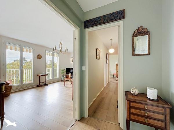 Appartement à vendre 258 066 € Saint-Cyr-sur-Loire 4 p 85 m² DPE C