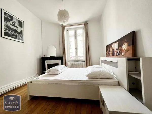 Appartement à louer 3 pièces 51.98m² Nancy (54000)
