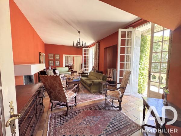 Maison (prestige) à vendre 10 pièces 257 m² Saintes