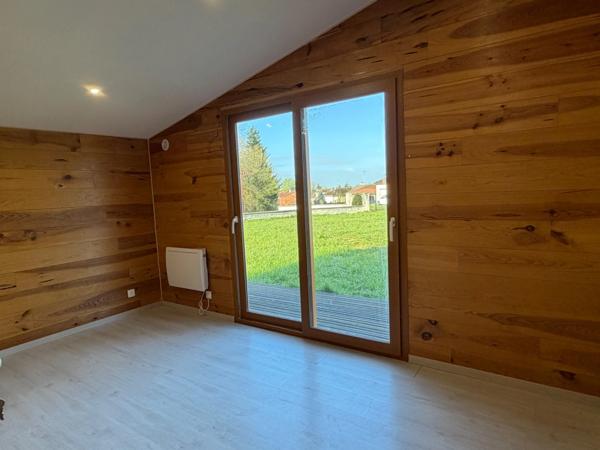 CHALET MODERNE DE PLAIN PIED ET SON PARC DE 6 000M2 AVEC ETANG