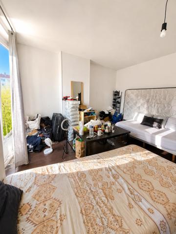 Appartement
         1 pièce
        - 25 m² 124 900 € *