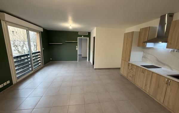 Vente Appartement P2 rénové(e) Aix-en-provence   