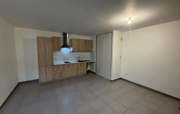 Vente Appartement P2 rénové(e) Aix-en-provence   