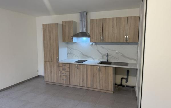 Vente Appartement P2 rénové(e) Aix-en-provence   