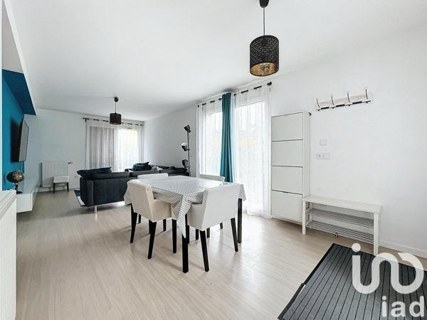 Duplex 4 pièces de 84 m² à Sainte-Geneviève-des-Bois (91700)