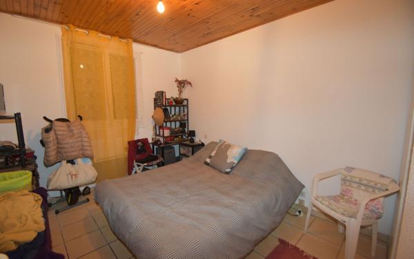 Immeuble à vendre    9 pièces •  Samadet