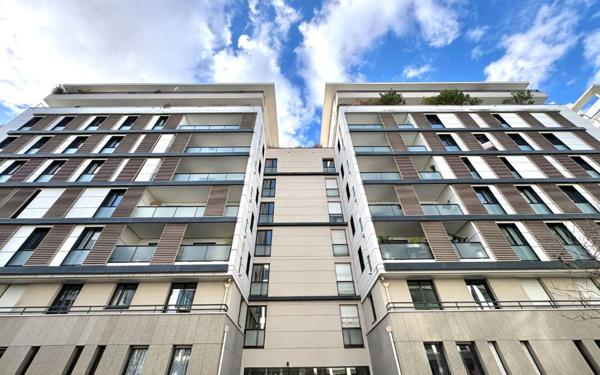 Appartement à vendre    2 pièces • 53,75 m2 Lyon 3