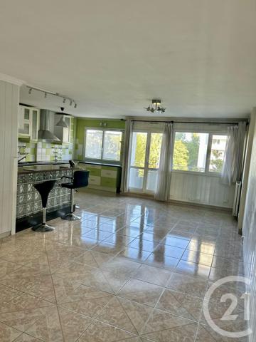 Appartement F4 à vendre  4 pièces - 84,02 m2 BOISSY ST LEGER - 94