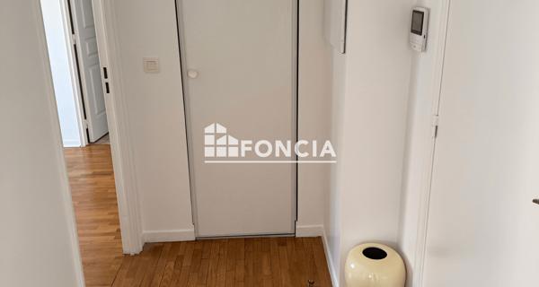 Location Appartement meublé 2 pièces 45.59 m² - Puteaux 92800