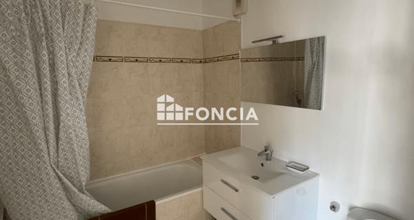 Location Appartement meublé 2 pièces 45.59 m² - Puteaux 92800