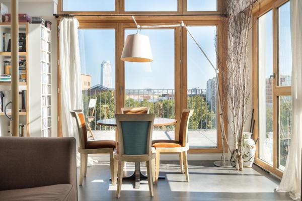 Duplex en dernier étage avec terrasse, vue Seine et Paris