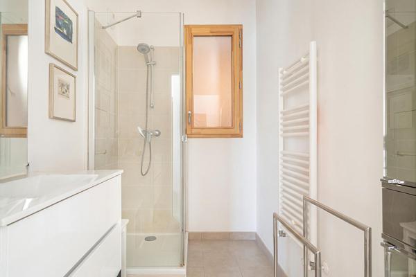Duplex en dernier étage avec terrasse, vue Seine et Paris