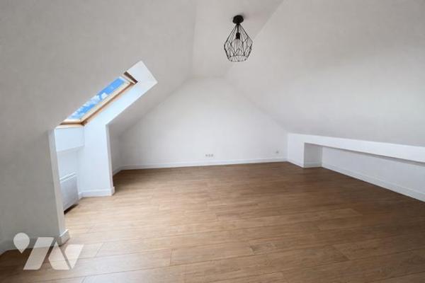 PLOUGONVELIN - HYPER CENTRE - DUPLEX Avec dépendance - 63m² - 2 CHAMBRES