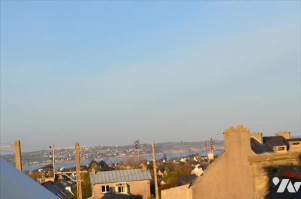 PLOUGONVELIN - HYPER CENTRE - DUPLEX Avec dépendance - 63m² - 2 CHAMBRES