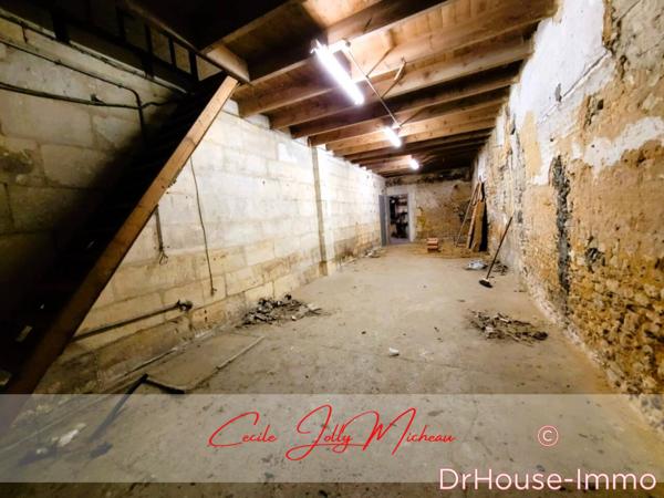 Maison à vendre 4 pièces de 237 m²