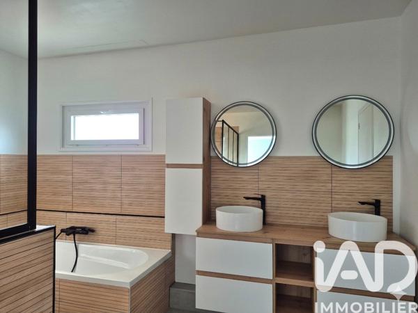 Maison à vendre 10 pièces 196 m² Carquefou
