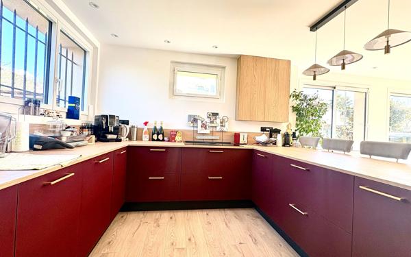 Maison à vendre    4 pièces •  Le Cannet