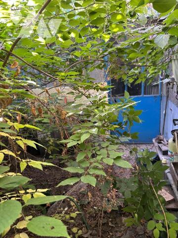 Nouveau mandat, petite maisonnette de 30 m²  à rénover entièrement située sur la commune de REI...