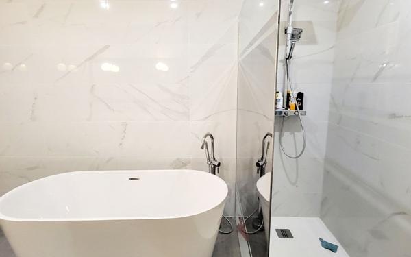 Maison à vendre    3 pièces • 120 m2 Rogny-les-Sept-Écluses