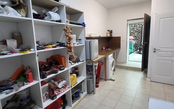 Maison à vendre    3 pièces • 120 m2 Rogny-les-Sept-Écluses