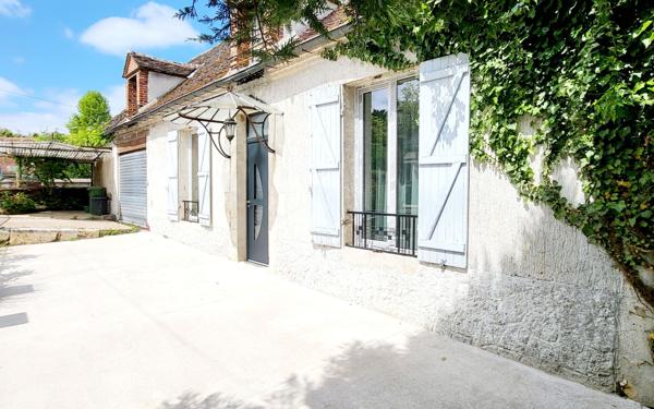 Maison à vendre    3 pièces • 120 m2 Rogny-les-Sept-Écluses