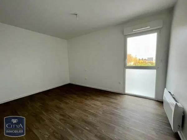 Appartement à louer 3 pièces 62.58m² Chartres (28000)