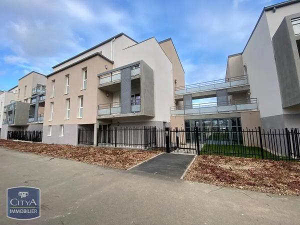 Appartement à louer 3 pièces 62.58m² Chartres (28000)