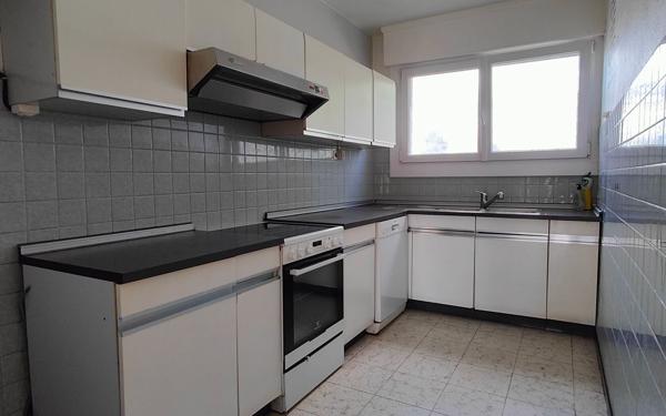 Maison à vendre    5 pièces •  Bousbecque