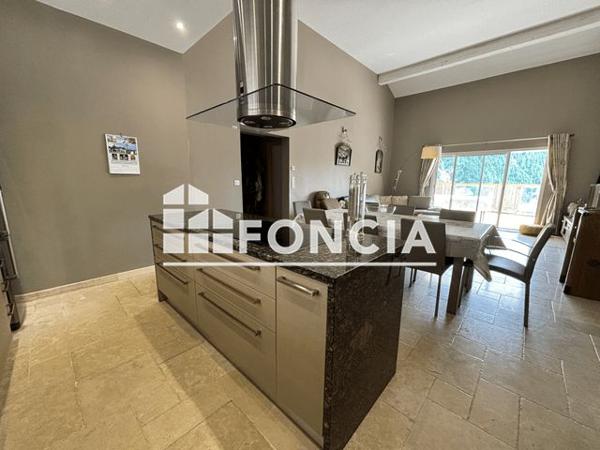 À vendre Appartement 5 pièces 131 m² - La Foux D'allos 04260