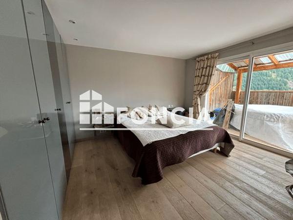 À vendre Appartement 5 pièces 131 m² - La Foux D'allos 04260