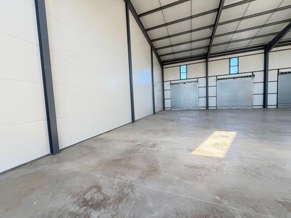 Location local d'activité neuf à Lucciana, proche aéroport Bastia-Poretta