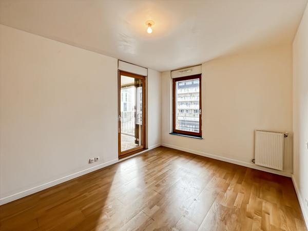 À vendre : Appartement 4 pièces à Bordeaux, secteur Belcier