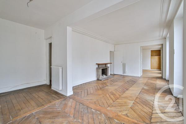 Appartement F6 à vendre  5 pièces - 121,60 m2 PARIS - 75009