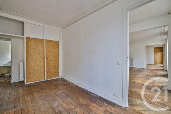 Appartement F6 à vendre  5 pièces - 121,60 m2 PARIS - 75009