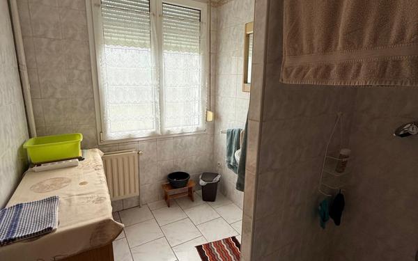 Appartement à vendre    3 pièces • 59,83 m2 Florange