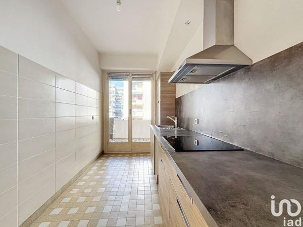Appartement 1 pièce de 48 m² à Nice (06000)