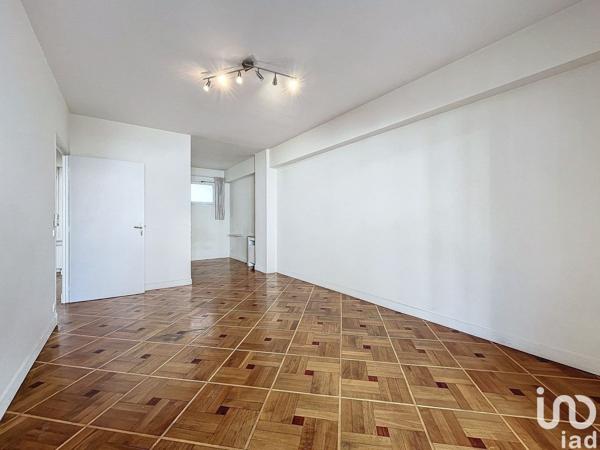 Appartement 1 pièce de 48 m² à Nice (06000)