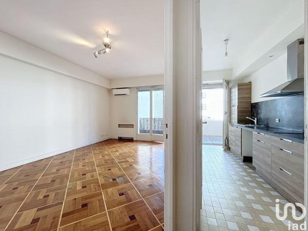 Appartement 1 pièce de 48 m² à Nice (06000)