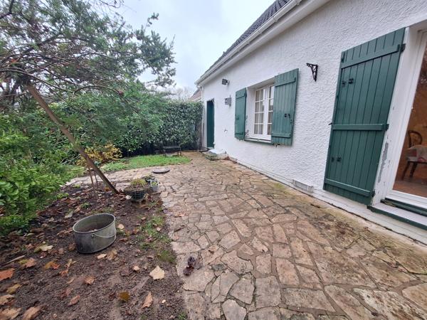 Beauvais (60000) ** L'ESSENTIELLE **