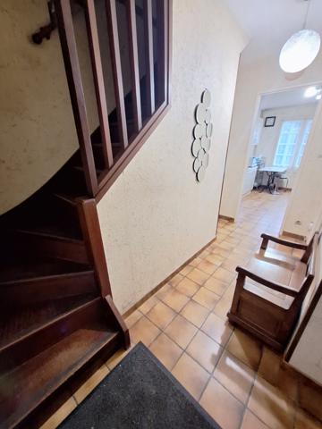 Beauvais (60000) ** L'ESSENTIELLE **