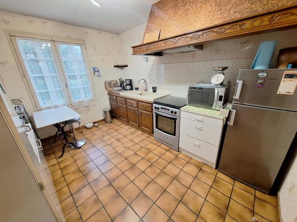 Beauvais (60000) ** L'ESSENTIELLE **