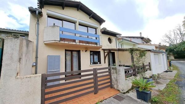 Maison à vendre |  Saint-Médard-de-Guizières |  5 pièces | 154 m²