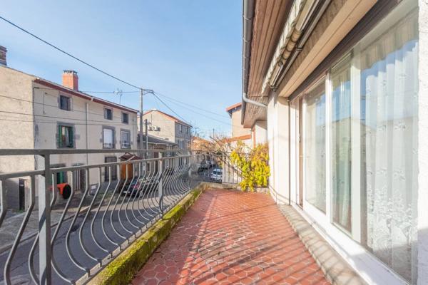 Vente Maison 9 pièces 196 m2 à Pont-du-Château