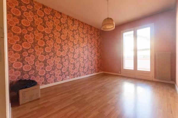 Vente Maison 9 pièces 196 m2 à Pont-du-Château