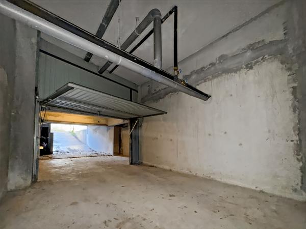 A vendre garage / box Bordeaux 33000