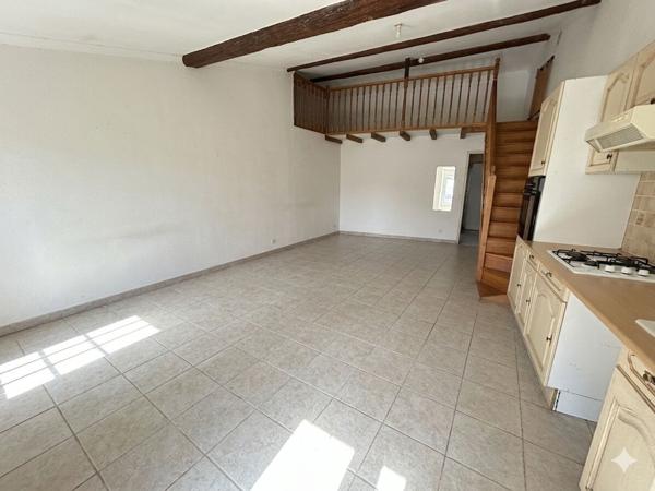 ST NAZAIRE D'AUDE - Appartement proche NARBONNE, T2bis - 46 m2
